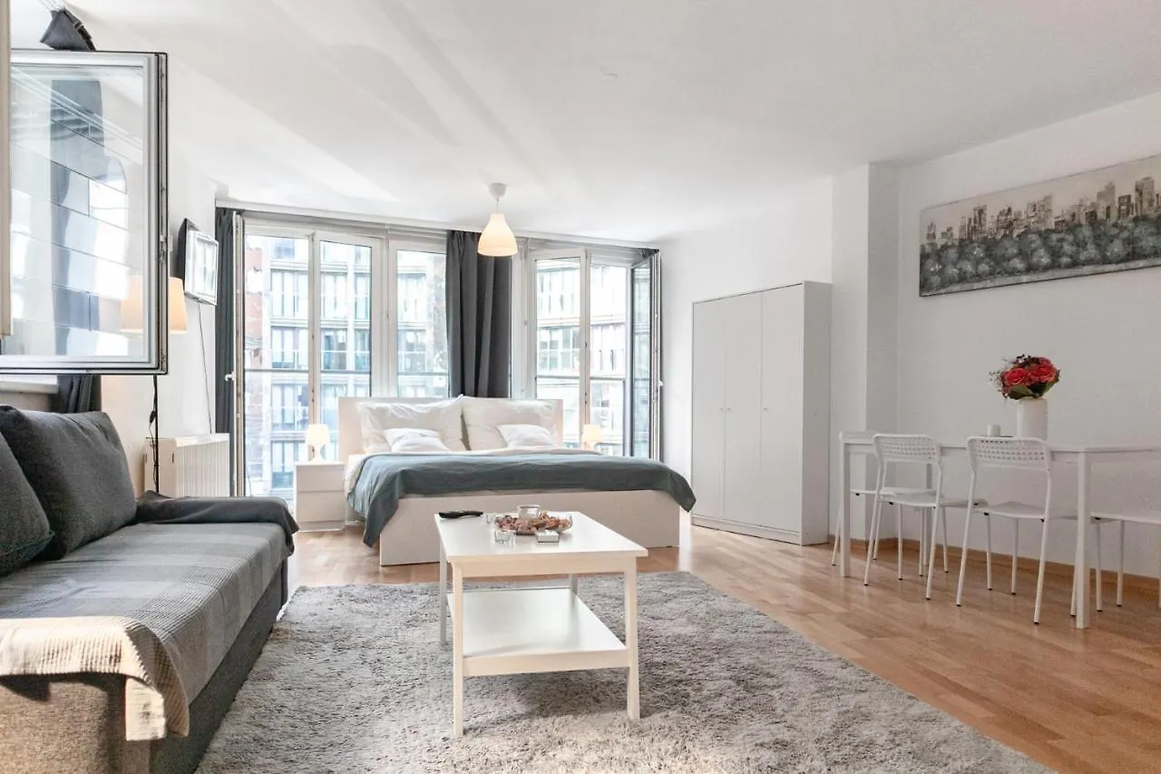 Gasometer Apartment - Designer Building With Amazing View Vienna