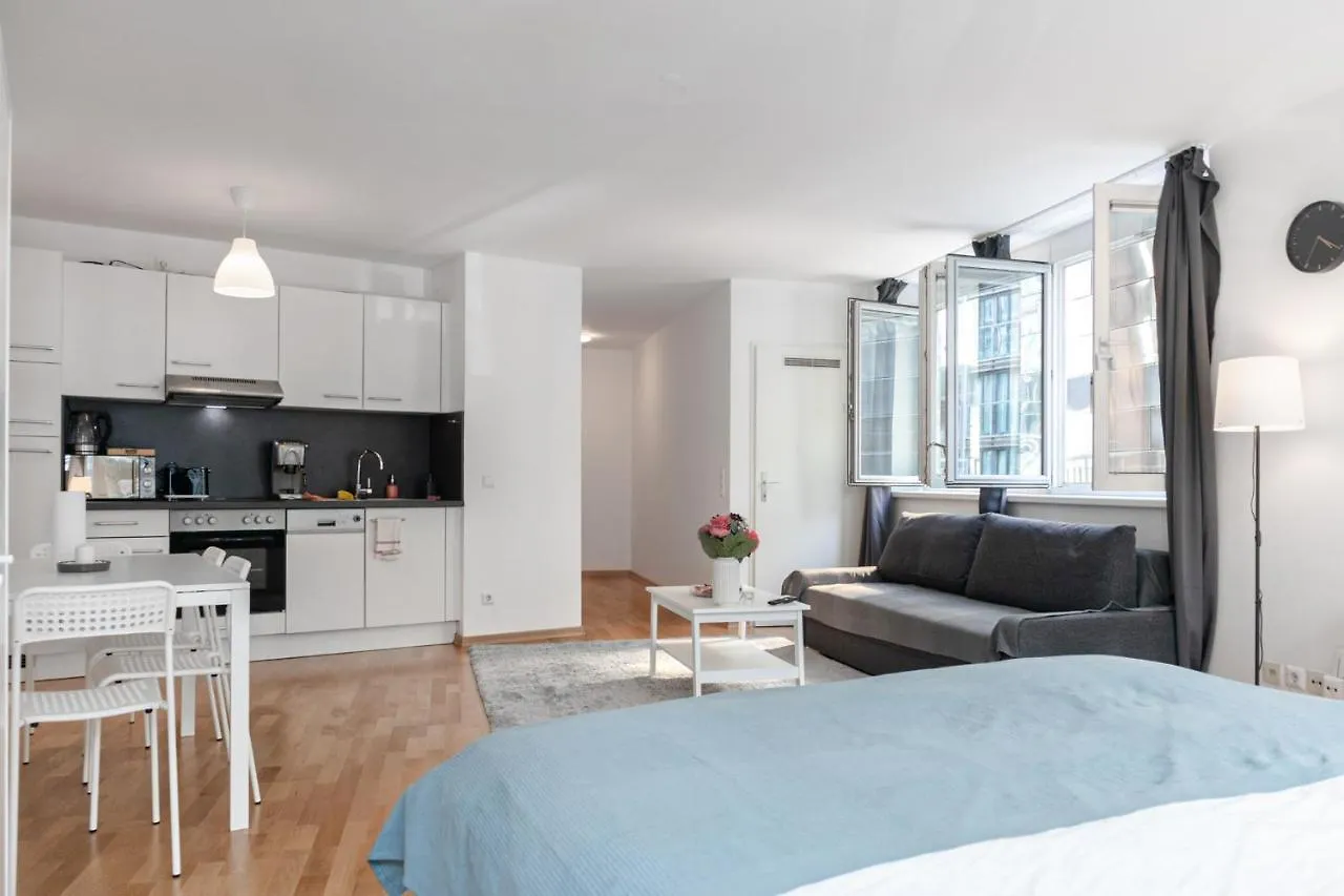 Gasometer Apartment - Designer Building With Amazing View Vienna