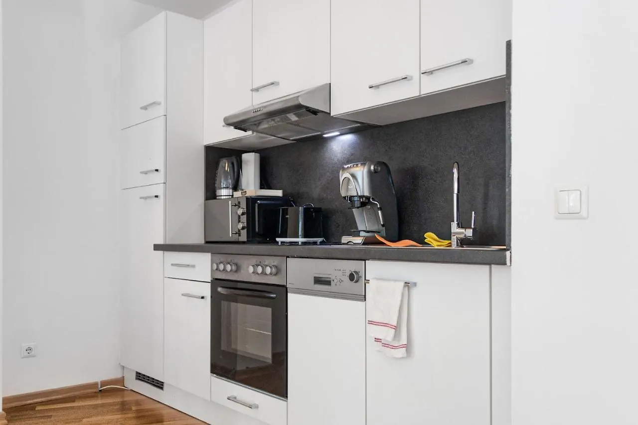 Gasometer Apartment - Designer Building With Amazing View Vienna