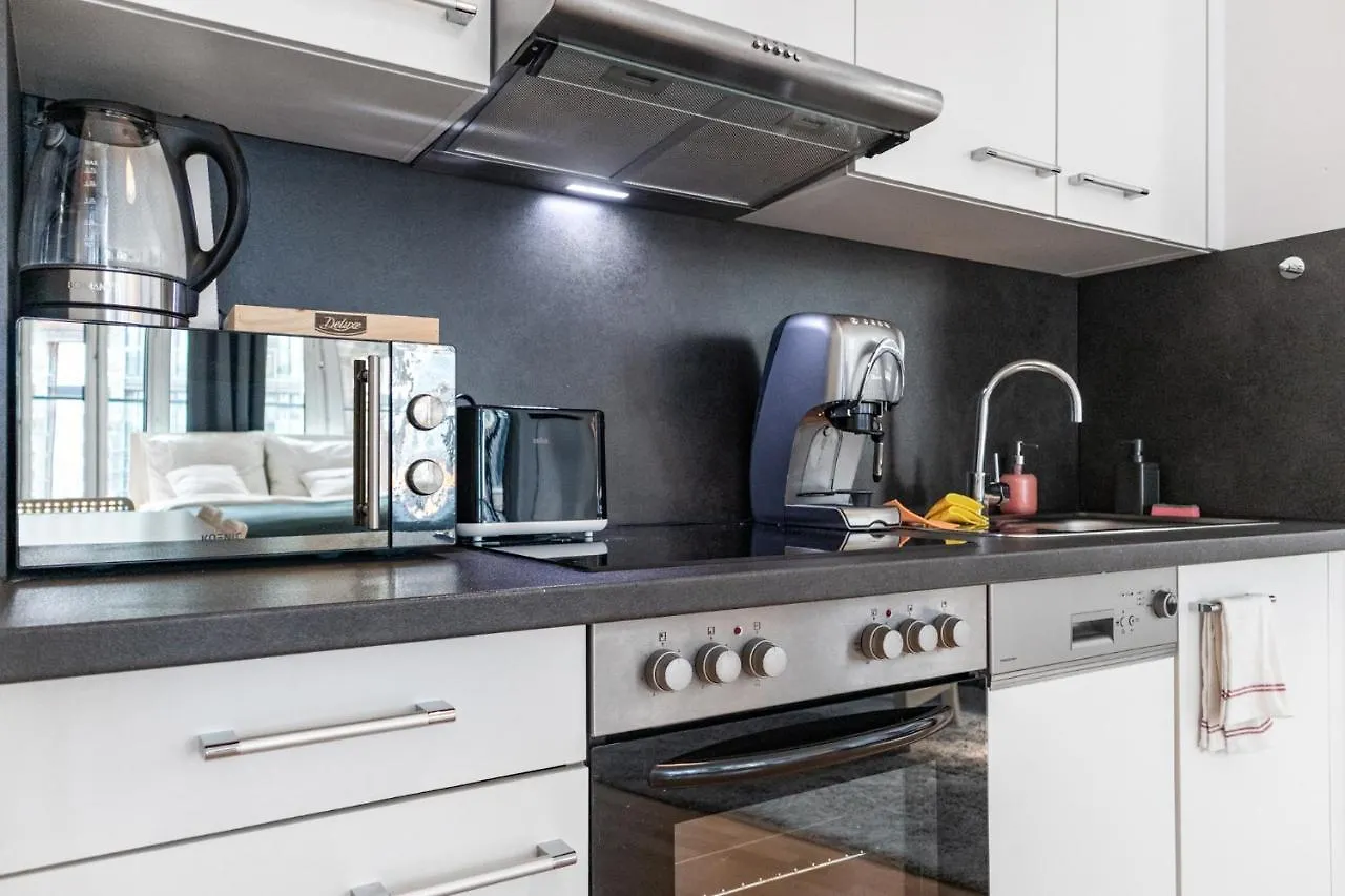 Gasometer Apartment - Designer Building With Amazing View Viyana Avusturya